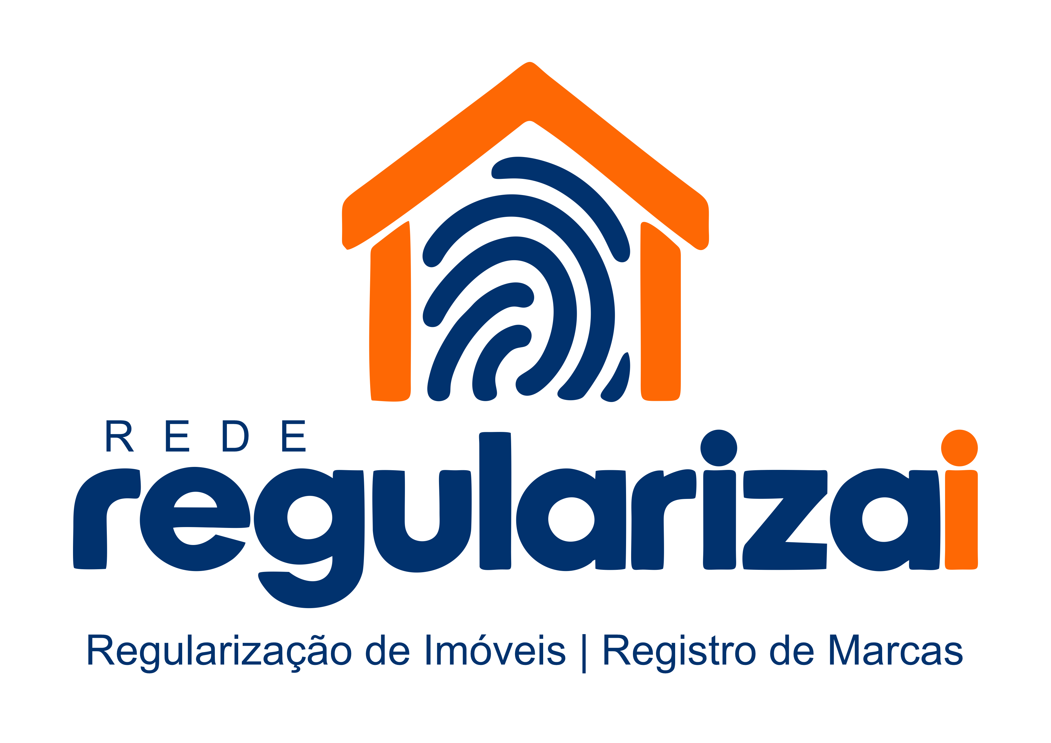 Profissionais analisam documentos e planta de um imóvel, firmam parceria e planejam a expansão da rede pelo Brasil.